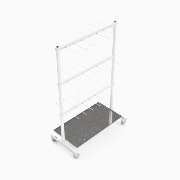 Vista superior de una estanter&#237;a m&#243;vil con ganchos colgantes y base resistente.